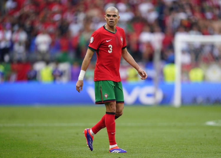 佩佩:我要感谢所有支持过我的球迷,你们是足球的灵魂