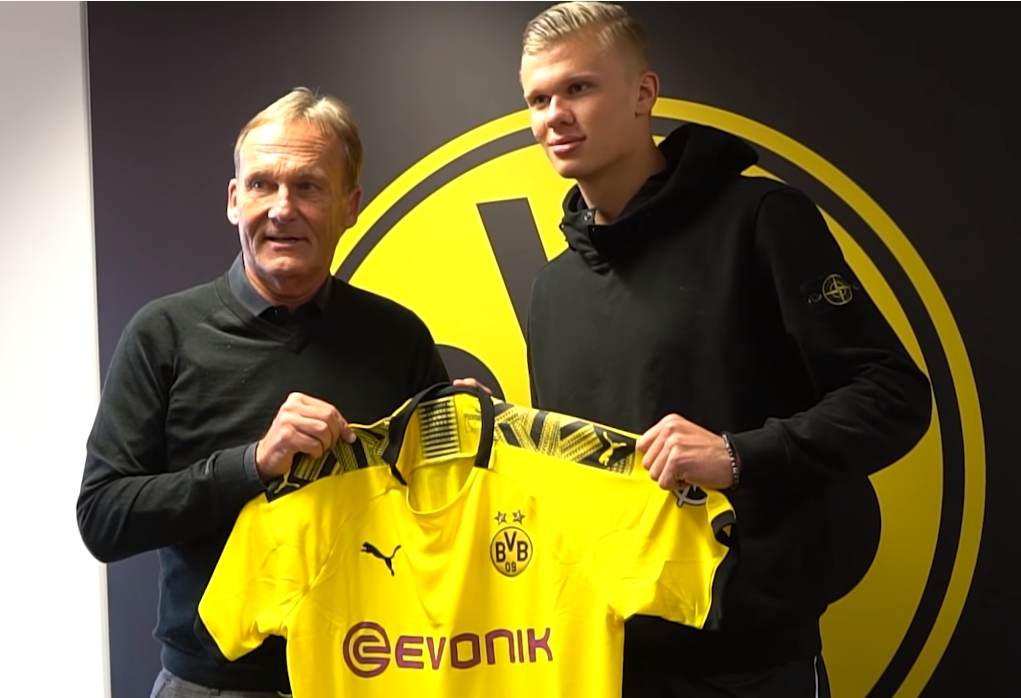 哈兰德转会费一览:莫尔德10万欧,萨尔茨堡800万,多特2000万欧